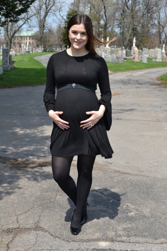 Can Pregnant Lady Go To Funeral?